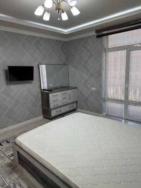 Сдаётся 3-комнатная квартира с ремонтом<br />
Квартира наход — фото 3