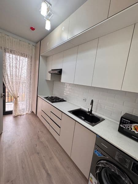 С ремонтом. Квартира с евроремонтом, меблирована и с технико — фото 4