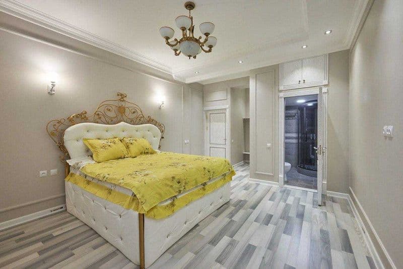 Циалковского, рядом с рестораном Султан Сулайман. 3-х комн,  — фото 2