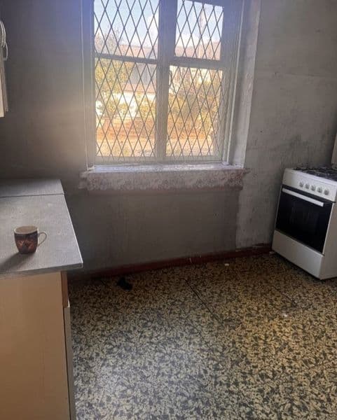 Kvartira gafur gulom metro Malika bozori tarafda joylashgan — фото 4