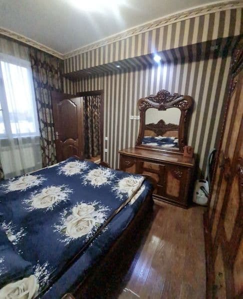 Аренда  Юнусабад 17кв новостройка " Бахт Касри "  2/5/5<br /