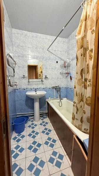 Сдаётся квартира только серьёзным людям <br />
Двух ком квар — фото 5