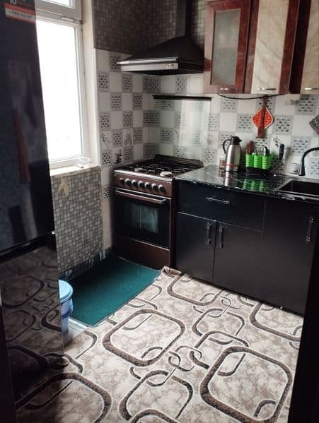 #Chilonzor-17 kvartal <br />
1/хоna 2/etaj 4 etajli <br />
A