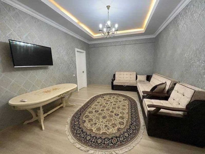 Район: Мирабадский<br />
Адрес: айбек<br />
<br />
Комнат: 2