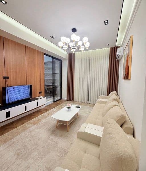 квартире имеется все необходимое мебель и техника для комфор