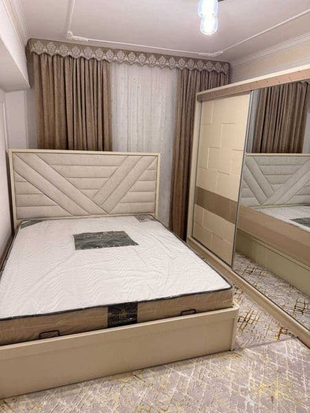 Сдается квартира для семейных<br />
<br />
Район: Алмазар<br