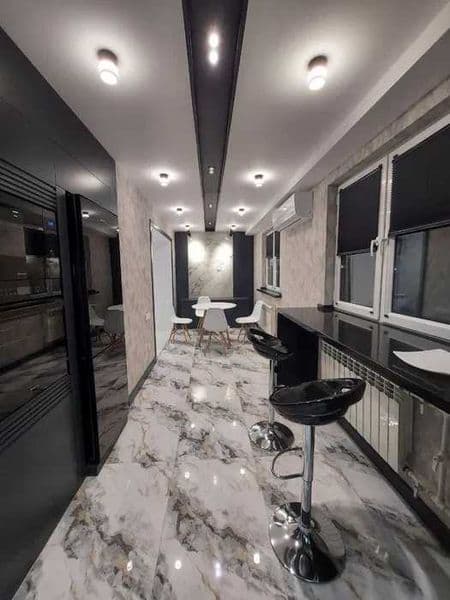 Сдаётся  Квартира на Ц-1<br />
Ориентир - Эко парк<br />
Гор