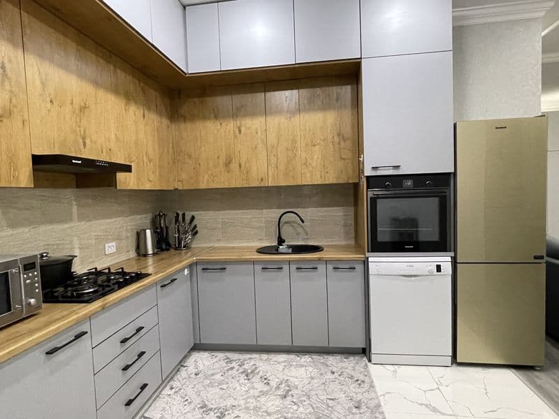 СОБСТВЕННИК!<br />
В центре Ташкента<br />
<br />
СДАЕТСЯ 3- — фото 2