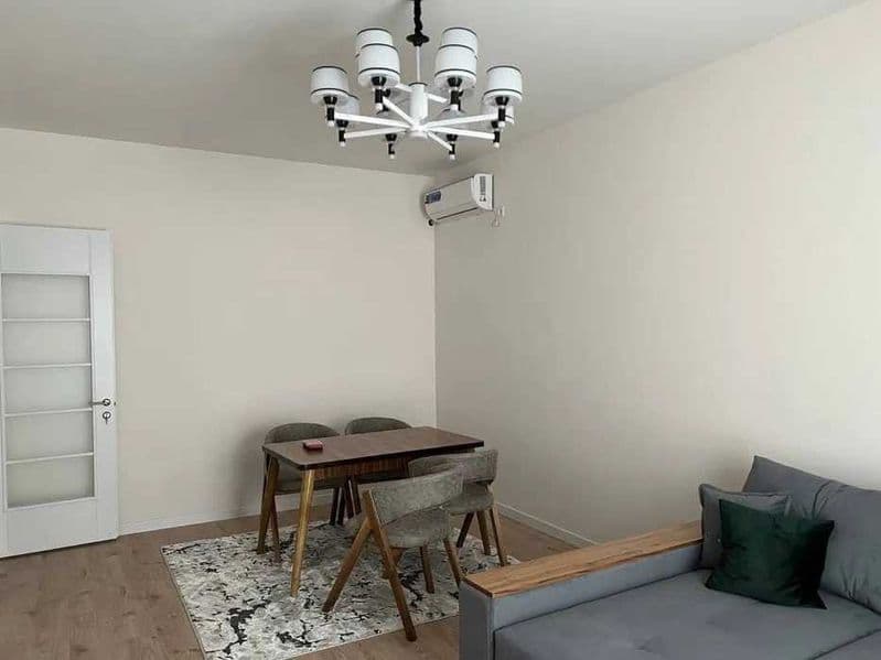 Район ; Яшнабад<br />
Адрес : Парк Ашхобад <br />
<br />
—   — фото 2