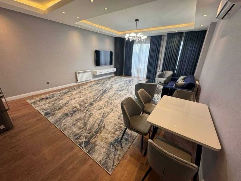 Сдаётся квартира на Метро Хамза‼️<br />
Ориентир - Макро<br 