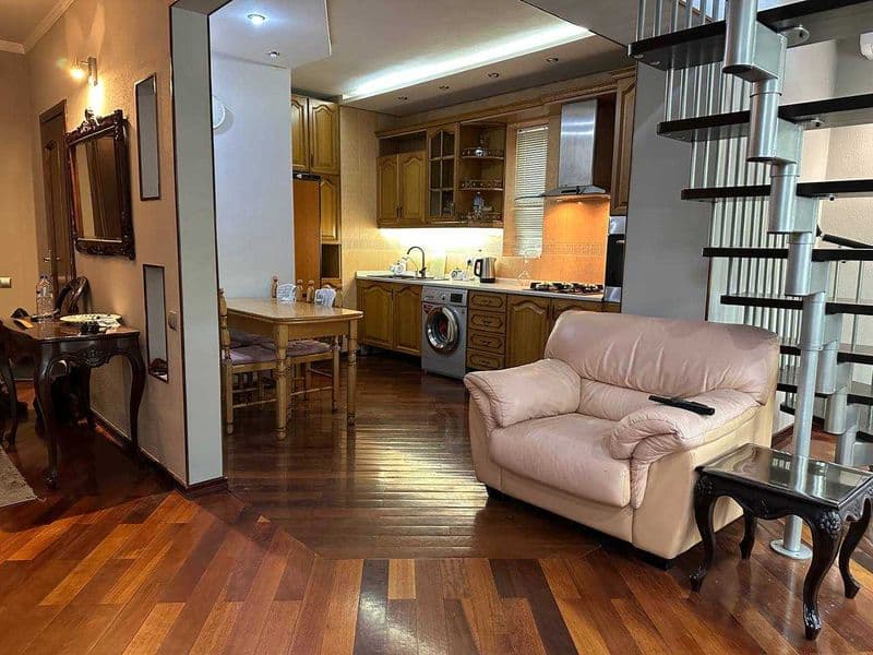 Большая квартира (6 комнат) в центре города, напротив японск — фото 4