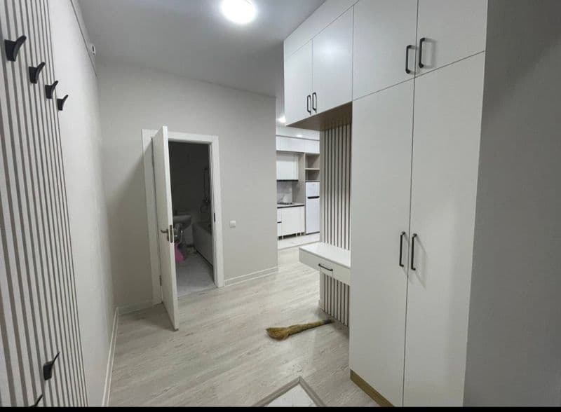 Сдается 1/4/10 30м² новостройка паркент плаза<br />
В кварти