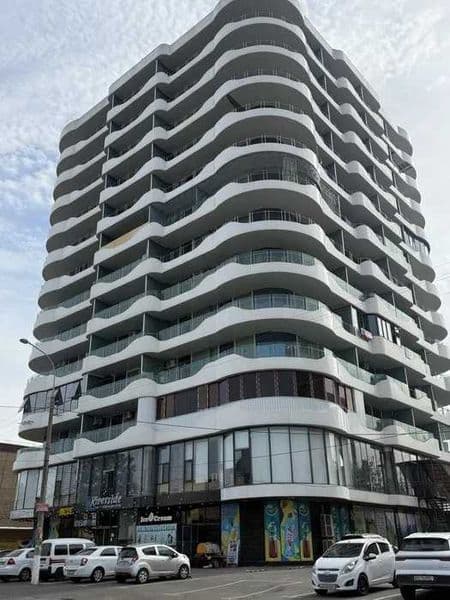 • Район: Яшнабадский<br />
• Адрес: ЖК MODERN STROY<br />
<b