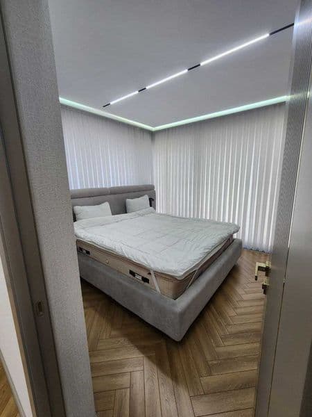 Сдается квартира с красивым ремонтом<br />
<br />
• Район: Ш