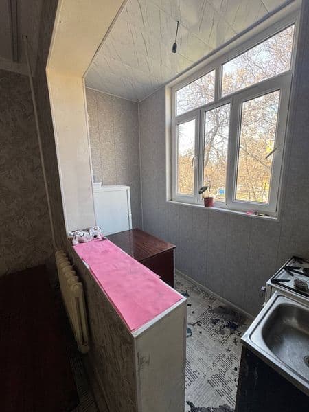 Чилонзор ц квартал арендага квартира 2 хона<br />
2/2/4