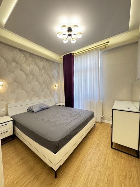 Аренда семейным или одиноким <br />
<br />
ЖК Шохсарой уйлар