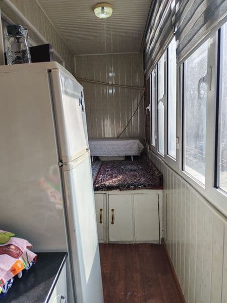 Юнусабад  -11  2-конатная квартира на 2-этаже 4-этажного дом — фото 4