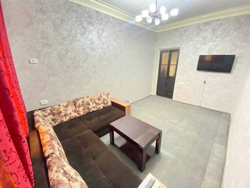 Аренда Квартиры:<br />
Район - Яккасарайский<br />
Улица/Ква