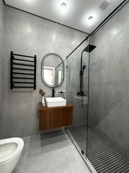 ozimga tegishli honadon, hamma narsasi bor, kiyim bilan kels