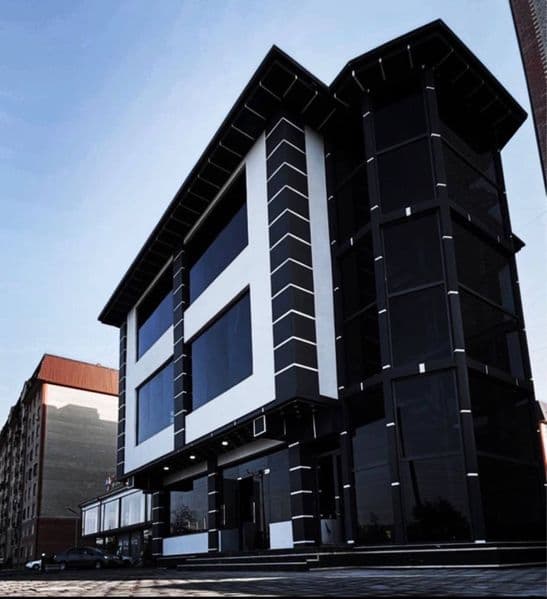 Сдаётся в аренду 3-й этаж 120кв метров<br />
Помещение подхо — фото 5