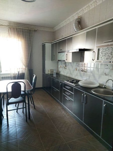 Аренда метро беруни 2.хонали оилага берилади расмдаги уй хам — фото 3