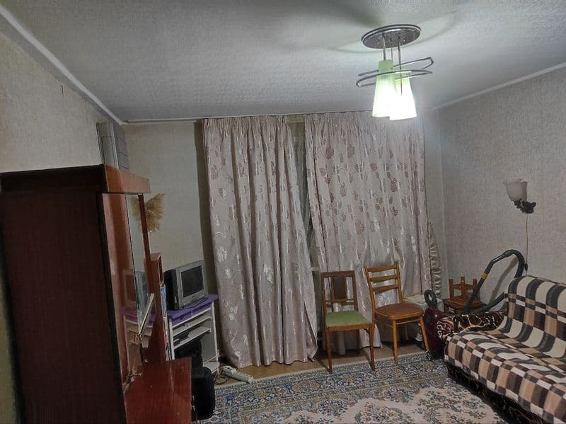 Аренда. Спутник 9<br />
3-комнатная<br />
1-й этаж<br />
2-х — фото 2