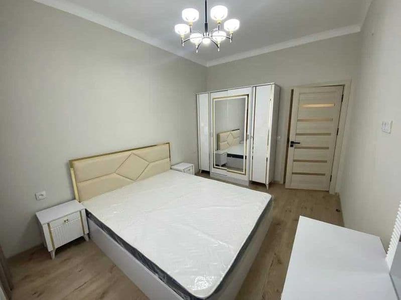 Сдается квартира с красивым ремонтом<br />
<br />
• Район: Ю