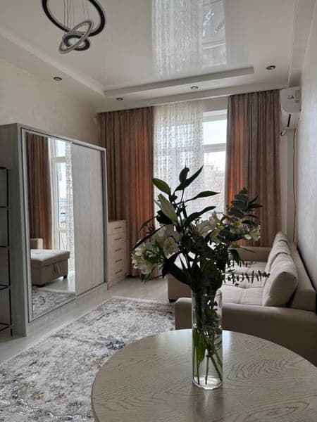 Сдается квартира в новостройке порядочным.<br />
Адрес: Юнус