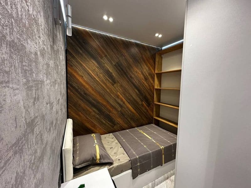 Сдаётся 2 комнатная перепланировка в 3 1 этаж. Кирпич, балко — фото 3