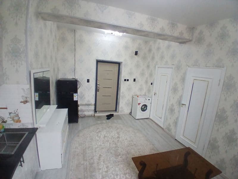 Yakkasaroyda rakat mahallada <br />
12etajda lift bor <br />