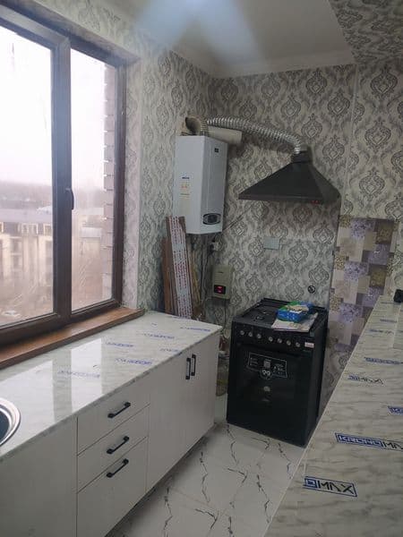 Uchtepa tumani 14-kvartal. Afruz chorraha. Jahon tillari uni — фото 5