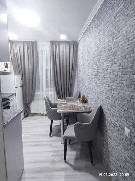 Локация:<br />
Район - Яккасарой<br />
Парк бобура <br />
<b — фото 2