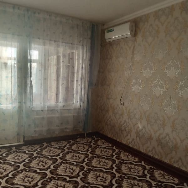 Маклерсиз квартира. Куйлик 5 Массив да жойлашган. 2 хонали, 