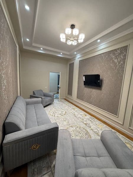 Сергели Мошина бозор ру́параси Ахмад жу́жа ресторан олдида 2 — фото 2