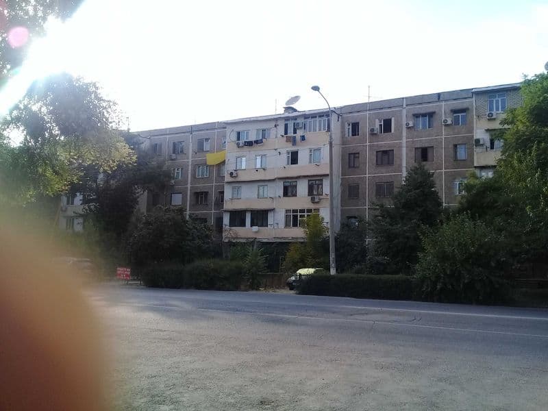 ижарага квартира  бор. Уй тоза. Куйлик бозорига ва метрога я