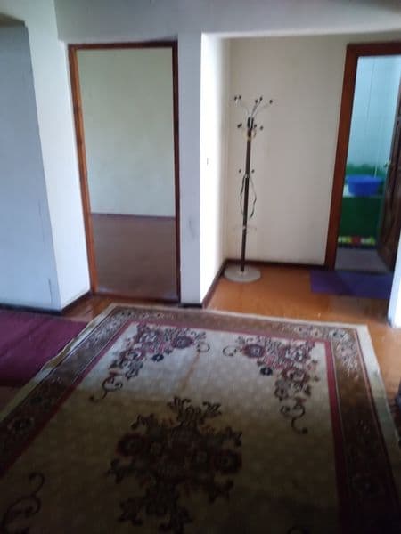 Бош квартира .1хонасда озимиз нарсаларими туради .