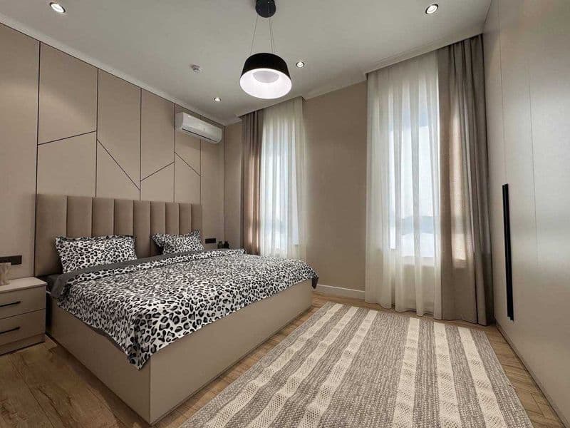 2x комнатную квартиру на 5 этаже,<br />
В квартире есть все 