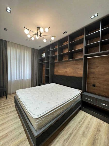 Сдаётся КЛАССНАЯ квартира<br />
<br />
• Район: Яшнабадский<