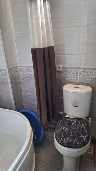 1Сдаётся 1/3/4 на массиве ТТЗ-2, бывшее общежитие, с мебелью — фото 4