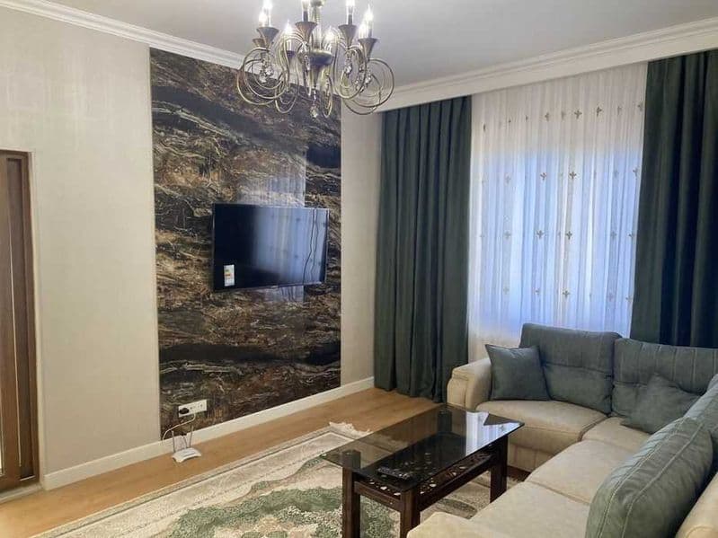 Район: Яккасарайский<br />
Адрес: Глинка<br />
ЖК Istanbul c