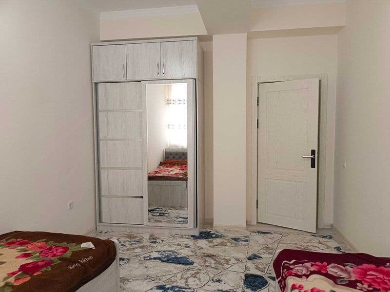 Chilonzor 17-kvartalda sheriklikka 1 ta qizga<br />
Chilonzo