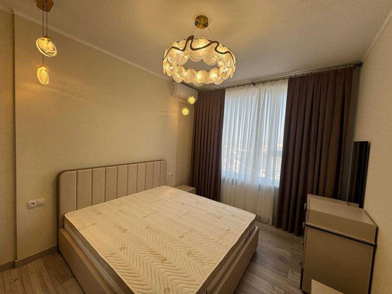 Сдаётся квартира для семейных людей<br />
<br />
• Район: Яш