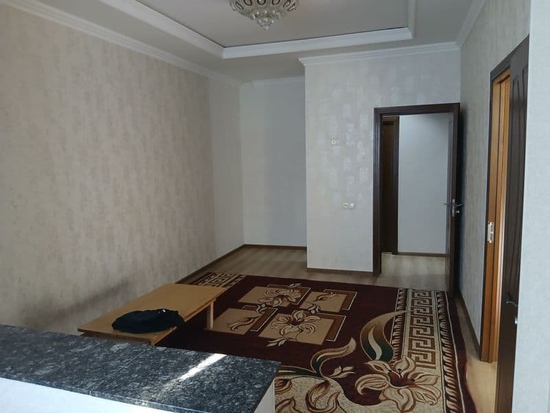 Ijaraga kvartira beriladi. Aviasozlar-4 da, 2-xonali 1-etaj 