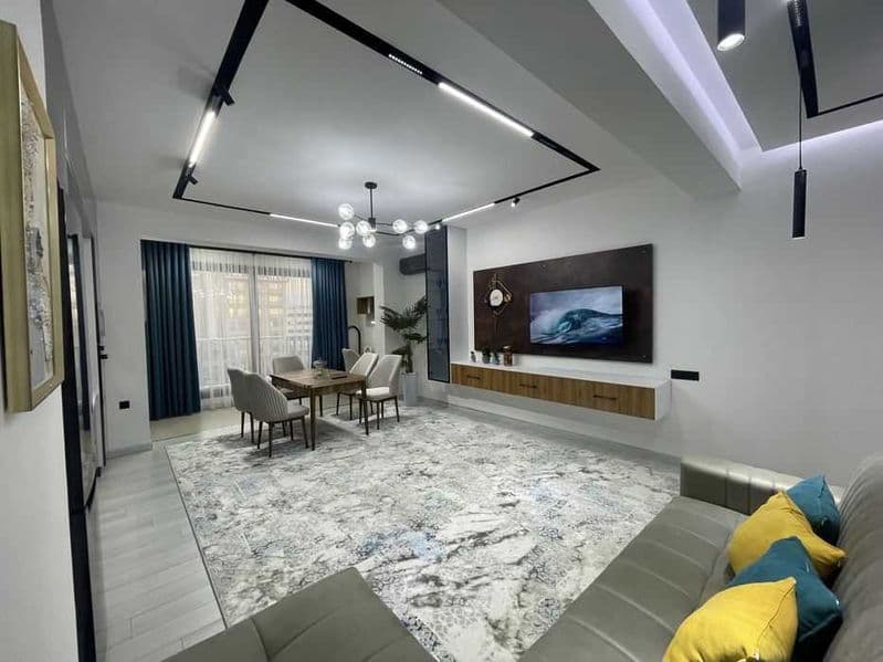 [Al:015]<br />
Уникальное предложение аренды в самом центре 