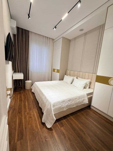 • Район: Яккасарай<br />
• Адрес: ЖК "Istanbul city"<br />
•