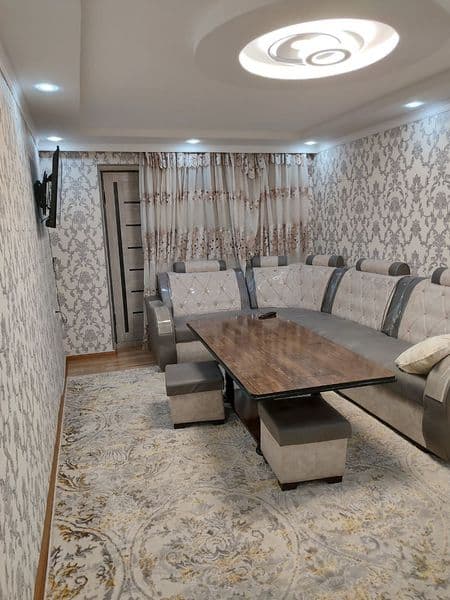 Сдаётся в аренду 3-х комнатная квартира на 1-этаже долгожите