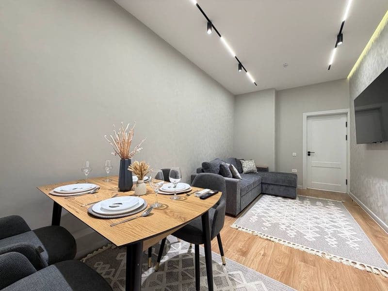 АРЕНДА НИ КТО НЕ ЖИЛ<br />
GOLDEN House" 3/11/16<br />
КОМПЛ