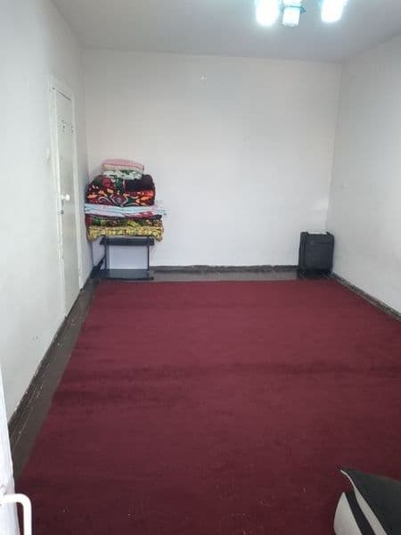 1 хонали 42 квадрат гиштли уй без маклер узими уйим 4 этажка