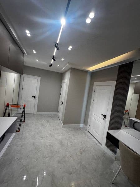 В квартире есть: Интернет, Телефон, Холодильник, Телевизор,  — фото 2