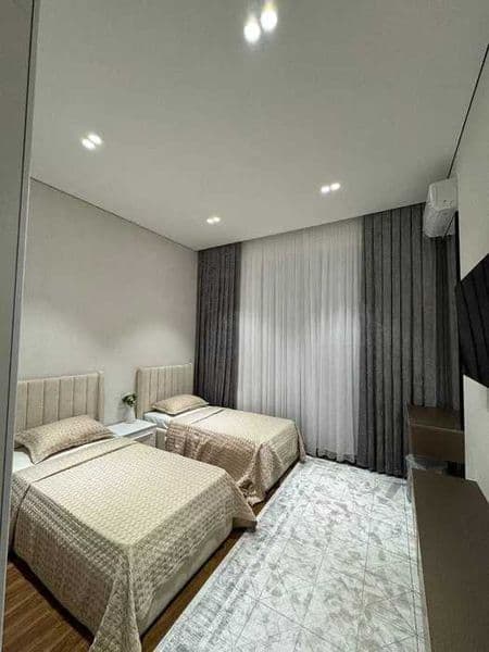 Новостройка <br />
<br />
Комнат: 4<br />
Этаж: 7<br />
Этаж — фото 2